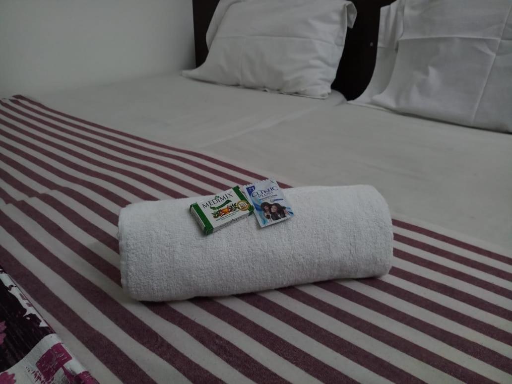 Sri Kousthubham Residency Hotell Tirupati Exteriör bild