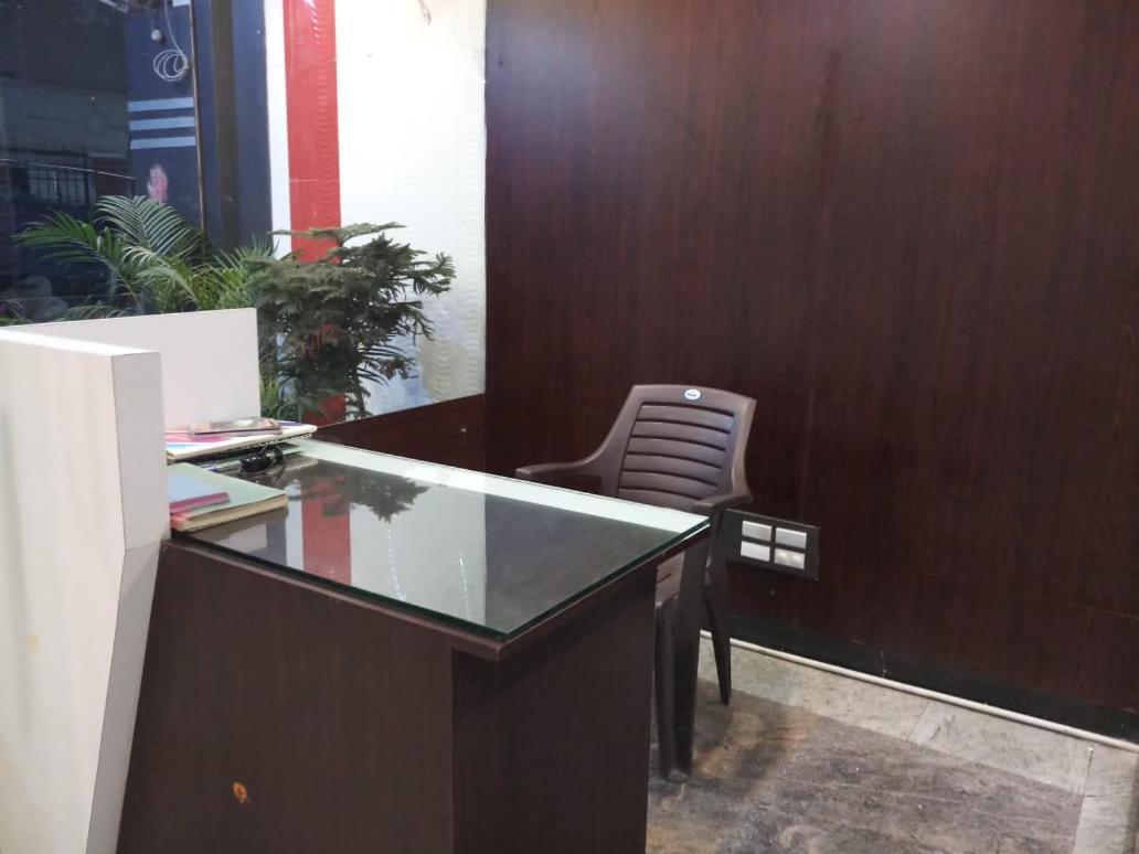 Sri Kousthubham Residency Hotell Tirupati Exteriör bild