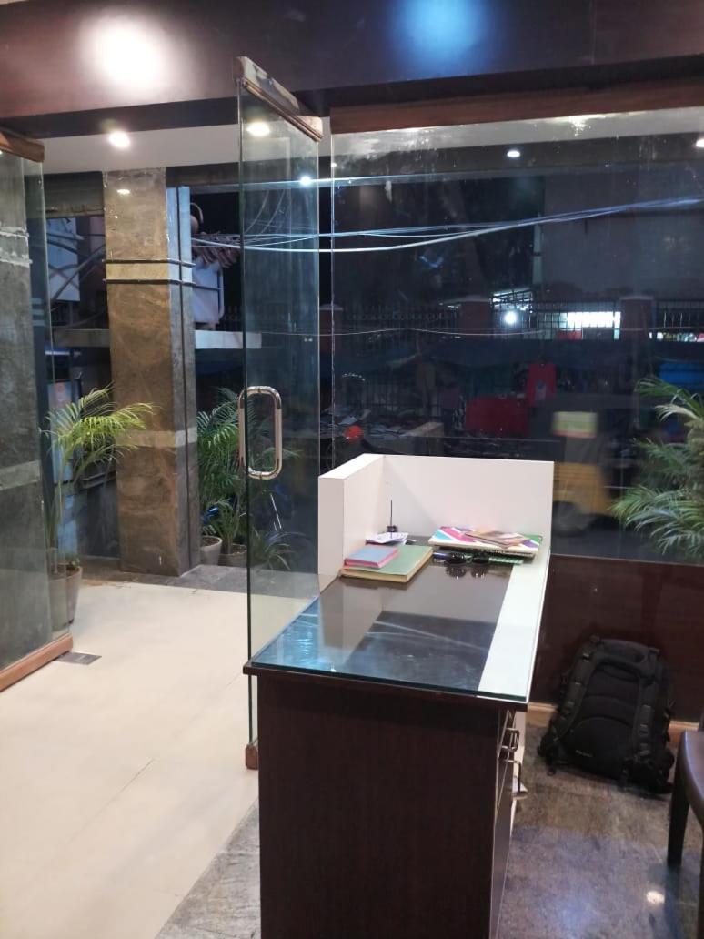 Sri Kousthubham Residency Hotell Tirupati Exteriör bild